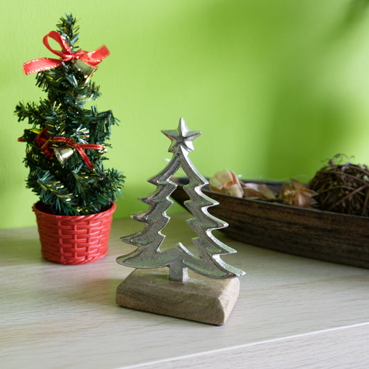 Deko-Aufsteller Tannenbaum 9x5x13 cm handgemacht