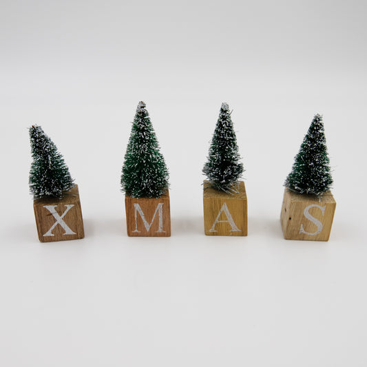 4x Mini Deko-Aufsteller Tannen XMAS 2,5x2,5x7,5 cm