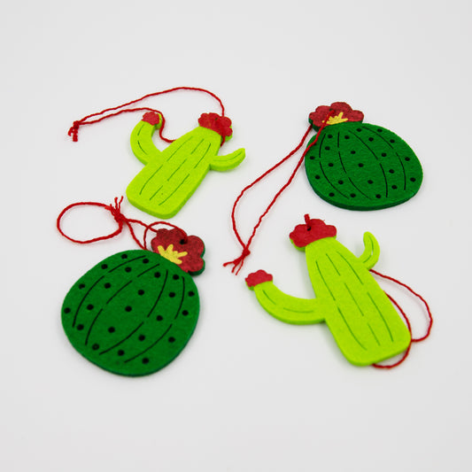 4x Hängedeko Kaktus Frucht 5x6 cm